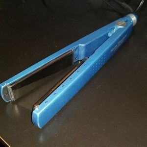 Babyliss Pro Nano Titanium Flat Iron